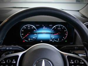 Mercedes-Benz GLA GLA200 - Image 8