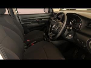 Suzuki Ertiga 1.5 GA - Image 10