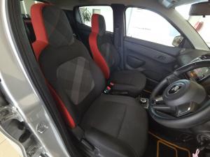 Renault Kwid 1.0 Techno auto - Image 15