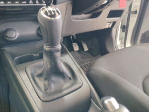 Toyota Starlet 1.5 XS manual - Image 13