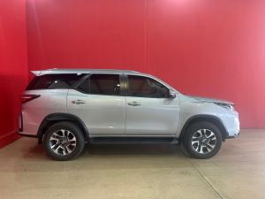 Toyota Fortuner 2.4GD-6 auto - Image 3
