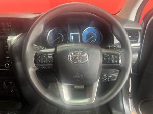 Toyota Fortuner 2.4GD-6 4x4 - Image 8