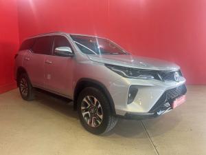 Toyota Fortuner 2.4GD-6 4x4 - Image 1