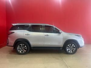 Toyota Fortuner 2.4GD-6 4x4 - Image 3