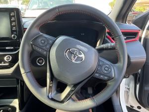Toyota Corolla Cross 1.8 GR-Sport - Image 8