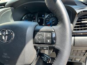 Toyota Hilux 2.8GD-6 48V double cab Legend - Image 10