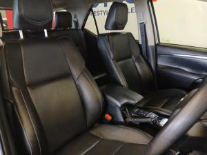 Toyota Fortuner 2.4GD-6 4x4 - Image 17