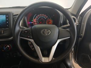Toyota Vitz 1.0 XR manual - Image 8