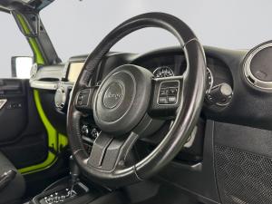 Jeep Wrangler Sahara 3.6L V6 automatic 2-Door - Image 14