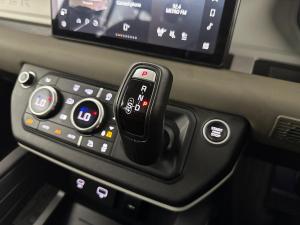 Land Rover Defender 110 P400 First Edition - Image 8