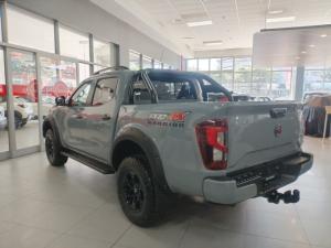 Nissan Navara 2.5DDTi double cab Pro-4X 4x4 Warrior - Image 5