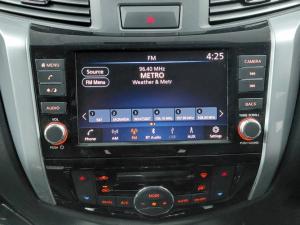 Nissan Navara 2.5DDTi double cab Stealth 4x4 - Image 9
