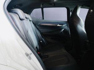 BMW X2 M35i Edition GoldPlay - Image 18
