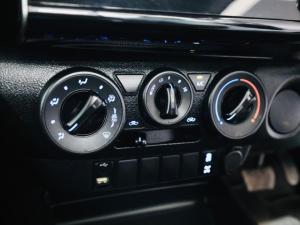Toyota Hilux 2.4GD-6 single cab Raider auto - Image 20