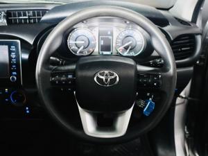 Toyota Hilux 2.4GD-6 single cab Raider auto - Image 32