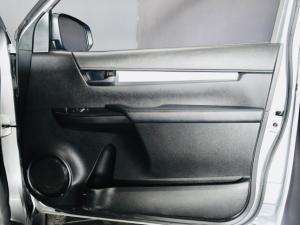 Toyota Hilux 2.4GD-6 single cab Raider auto - Image 33