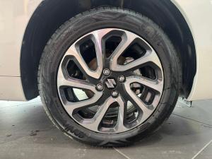 Suzuki Baleno 1.5 GLX manual - Image 12