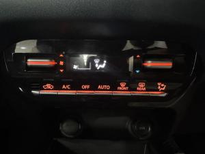 Suzuki Baleno 1.5 GLX manual - Image 14
