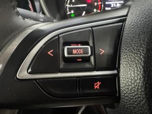 Suzuki Baleno 1.5 GLX manual - Image 9
