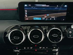 Mercedes-Benz A-Class A200 sedan Progressive - Image 7