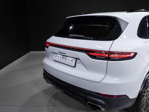 Porsche Cayenne Cayenne - Image 19