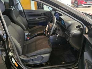 Hyundai i20 1.2 Fluid - Image 11