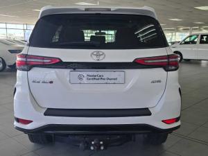 Toyota Fortuner 2.4GD-6 4x4 - Image 8
