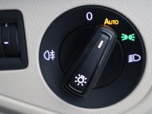 Volkswagen Polo sedan 1.6 auto - Image 5
