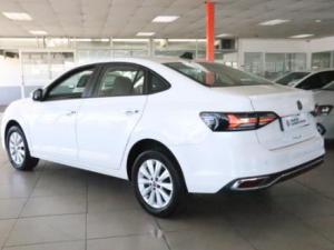 Volkswagen Polo sedan 1.6 Life auto - Image 17