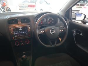 Volkswagen Polo Vivo hatch 1.4 Comfortline - Image 10