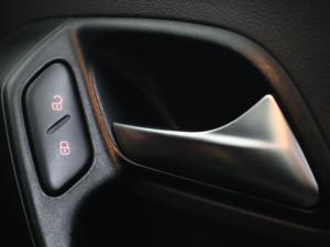 Volkswagen Polo Vivo hatch 1.4 Comfortline - Image 23