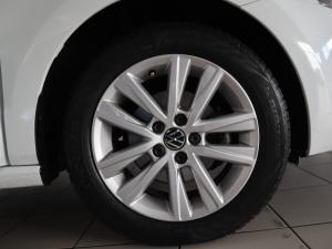 Volkswagen Polo Vivo hatch 1.4 Comfortline - Image 26