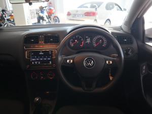 Volkswagen Polo Vivo hatch 1.4 Comfortline - Image 9