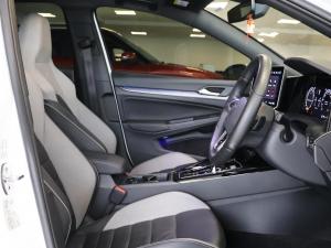 Volkswagen Golf 1.4TSI R-Line Plus - Image 11