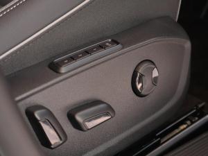 Volkswagen Golf 1.4TSI R-Line Plus - Image 14
