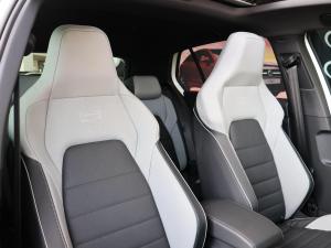 Volkswagen Golf 1.4TSI R-Line Plus - Image 21