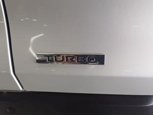 Nissan Magnite 1.0 Turbo Visia - Image 8