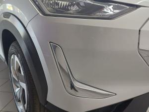 Nissan Magnite 1.0 Turbo Visia - Image 9