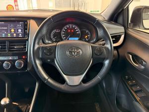 Toyota Yaris 1.5 Xs - Image 12
