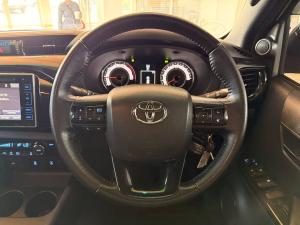 Toyota Hilux 2.8GD-6 double cab Raider auto - Image 10