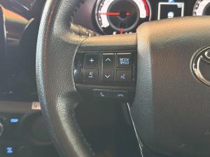 Toyota Hilux 2.8GD-6 double cab Raider auto - Image 11