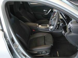 Mercedes-Benz A-Class A200 hatch Progressive - Image 11