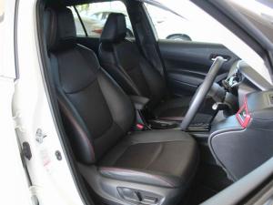 Toyota Corolla Cross 1.8 Hybrid GR-Sport - Image 19