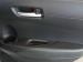 Toyota Corolla Cross 1.8 Hybrid GR-Sport - Thumbnail 21