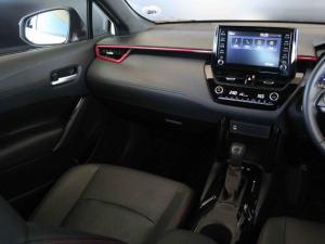 Toyota Corolla Cross 1.8 Hybrid GR-Sport - Image 23