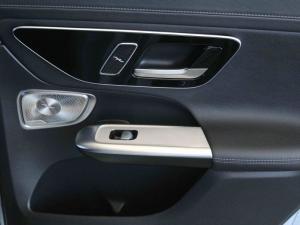Mercedes-Benz GLC GLC300d coupe 4Matic - Image 20
