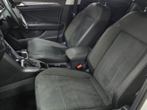 Volkswagen T-Roc 2.0TSI 4Motion R-Line - Image 24