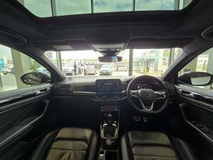 Volkswagen T-Roc 2.0TSI 4Motion R-Line - Image 8