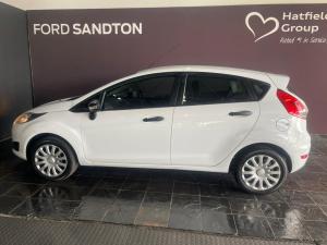 Ford Fiesta 5-door 1.4 Ambiente (aircon+audio) - Image 3