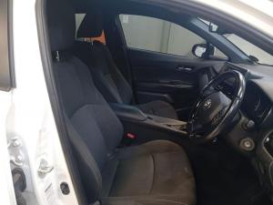 Toyota C-HR 1.2T Plus auto - Image 9